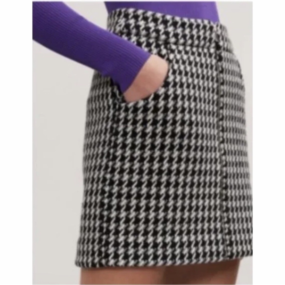 MAJE Courte Jarlone Wool Blend Houndstooth Mini Skirt